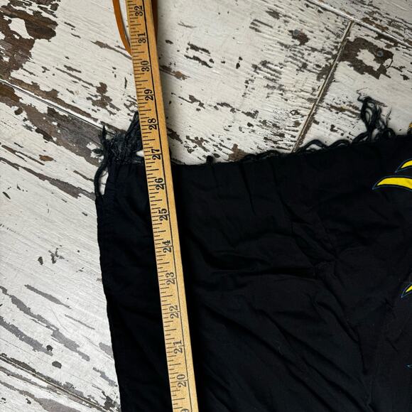 Bahama Mama Black Flame Printed Beach Wrap or Lightweight Scarf Cover Up 56" - Picture 4 of 5